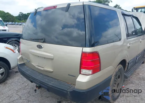 2004 Ford Expedition Nbx/Xlt из США, поврежденный, VIN 1FMPU16L74LA72209